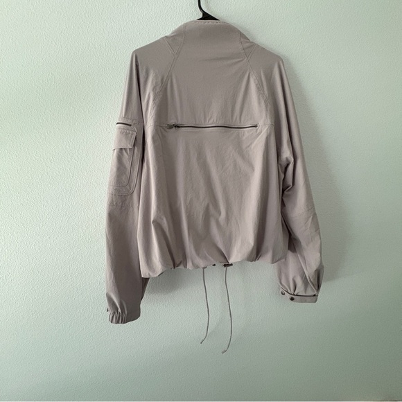 BNWOT Free People Cascade Packable Hike Zip Up in Light Purple - Medium - Picture 8 of 8